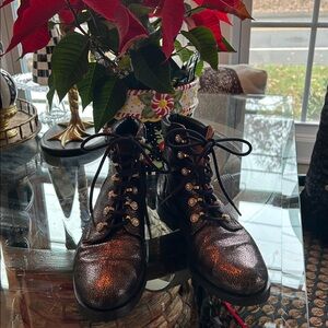 Like new - Jack Rogers Peyton Pearl Black Lace-Up Ankle Boots with Pearl Details